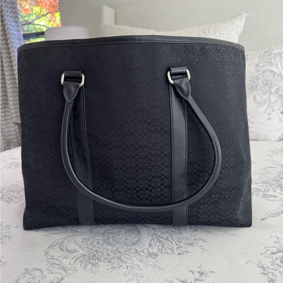 Coach Monogram Weekender - Picture 2 of 9